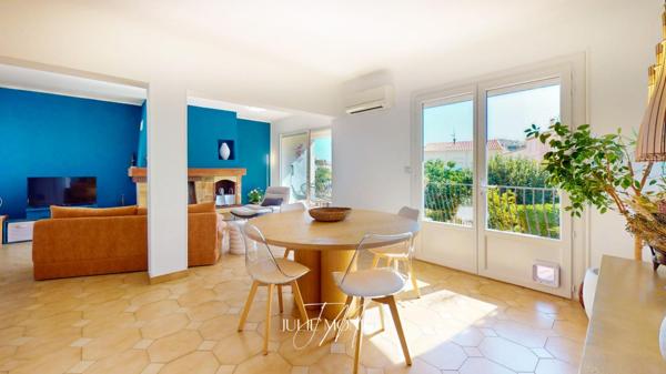 APPARTEMENT DE PRESTIGE ENTIÈREMENT RÉNOVÉ / TERRASSE VUE DÉGAGÉE