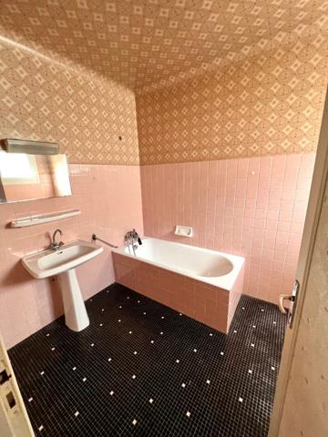 Hasparren - Vente maison de ville - plein centre ville