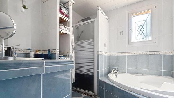 Maison individuelle 136 m2 4 chambres