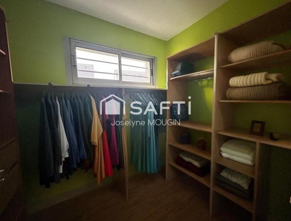 Pont de Metz, pavillon de 4 chambres, garage double, jardin clos.