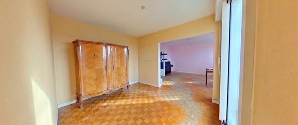 APPARTEMENT T4 A VENDRE BREST RIVE GAUCHE - DERNIER ETAGE ASCENSEUR PARKING