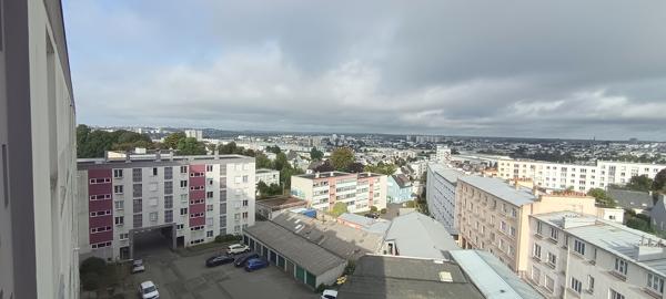APPARTEMENT T4 A VENDRE BREST RIVE GAUCHE - DERNIER ETAGE ASCENSEUR PARKING