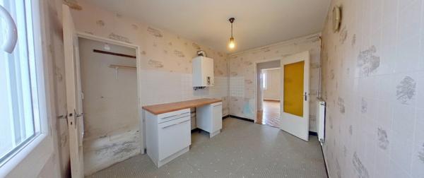 APPARTEMENT T4 A VENDRE BREST RIVE GAUCHE - DERNIER ETAGE ASCENSEUR PARKING