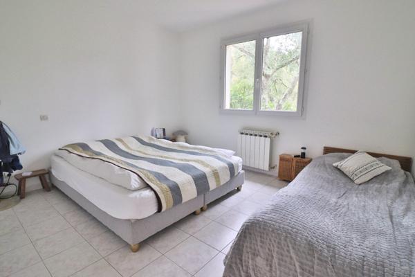 Les Esterets du Lac, Montauroux: maison de 106m2 + annexe et garage