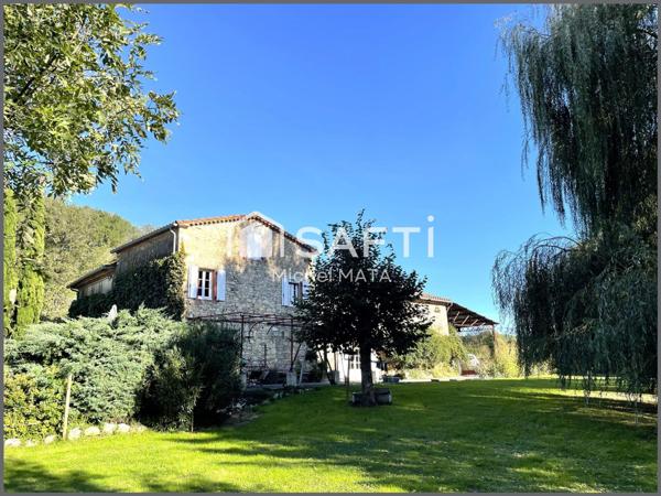 Ferme de carractère. 6/7 pièces et dépendances