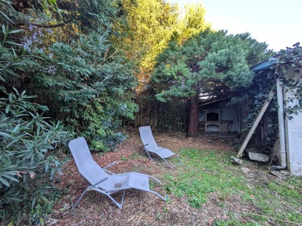 Maison familiale avec jardin et dépendances