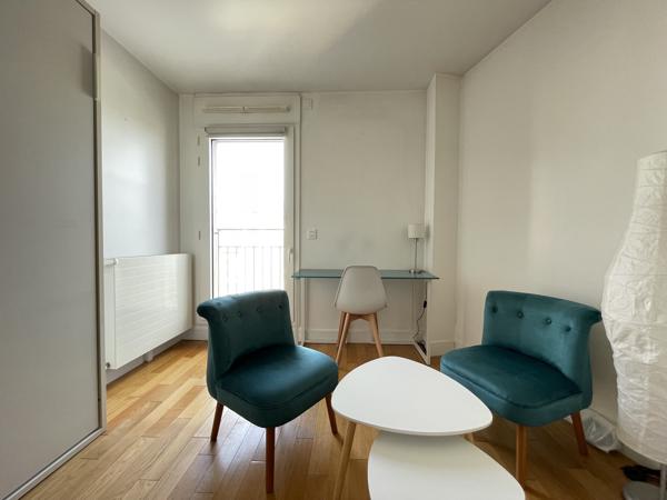 Paris 18ème - Studio meublé - Guy Môquet