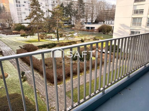 GRAND APPARTEMENT 94 M2  PRIX ATTRACTIF