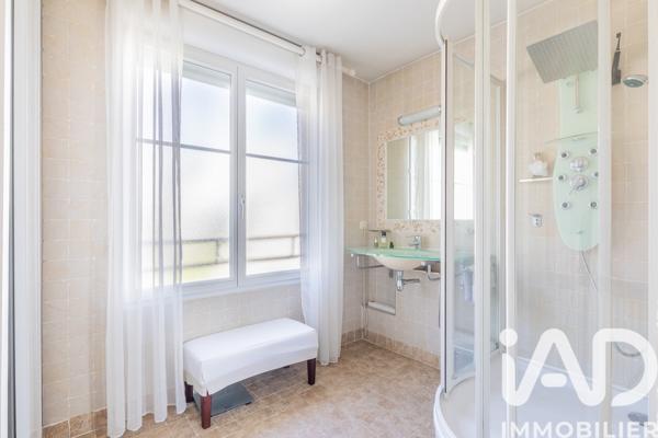 Maison à vendre 8 pièces 212 m² Verrières-le-Buisson