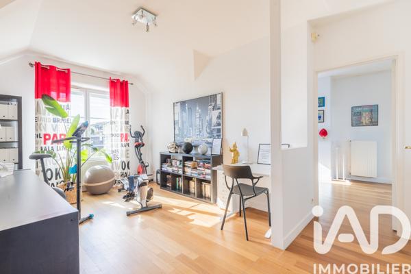 Maison à vendre 8 pièces 212 m² Verrières-le-Buisson