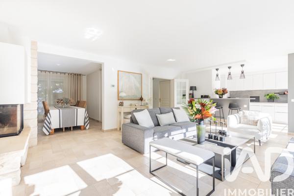 Maison à vendre 8 pièces 212 m² Verrières-le-Buisson