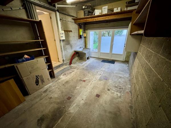 Maison T3 Saintes jardin parking garage