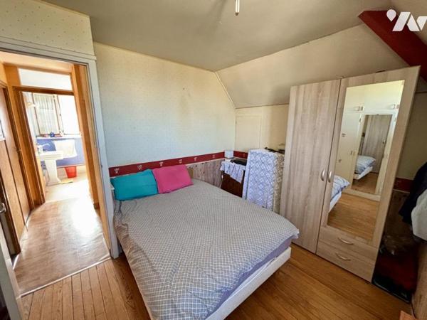 Maison d'habitation avec dépendance à VIRE