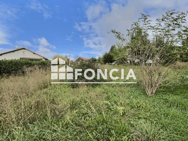 À vendre Terrain 800 m² - Unieux 42240