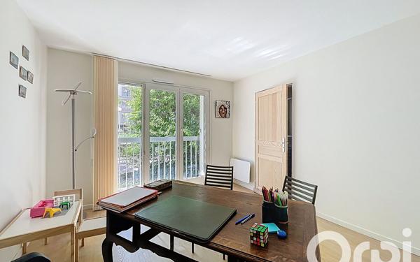 Appartement à vendre    1 pièce • 29,32 m2 Longjumeau