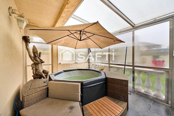 Maison 6 pièces 4 chambres de 123 m2 habitable avec une dépendance de 48 m2 Parcelles 485 m2 Jardin 350 m2