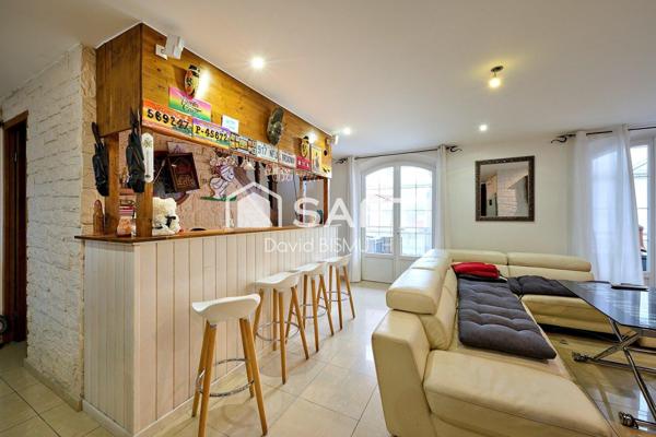 Maison 6 pièces 4 chambres de 123 m2 habitable avec une dépendance de 48 m2 Parcelles 485 m2 Jardin 350 m2