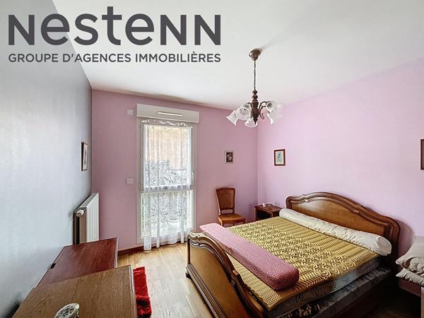 Rez-de-jardin sur cour - Vernay - Commerces - Garage - Résidence récente