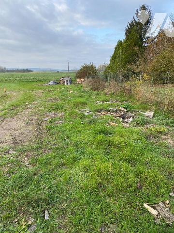 A VENDRE sur la commune de VOUZY (51130) Terrain à bâtir pour une surface 680m².