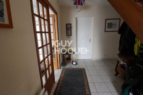MAISON À VENDRE DE 6 PIÈCES DE 140,00 M²