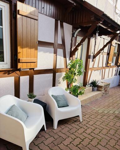 Charmante maison de village au calme dans une impasse