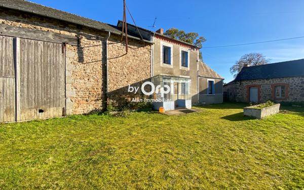 Maison à vendre    5 pièces •  Mazirat