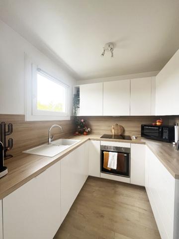 DOURDAN - F2 en excellent état !