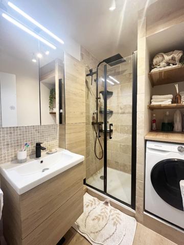 DOURDAN - F2 en excellent état !