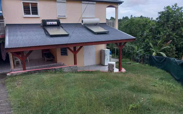 Maison à louer    3 pièces •  Sainte-Anne