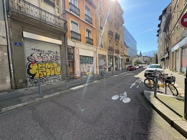 Vente Local commercial 2 pièces 45 m2 à Grenoble