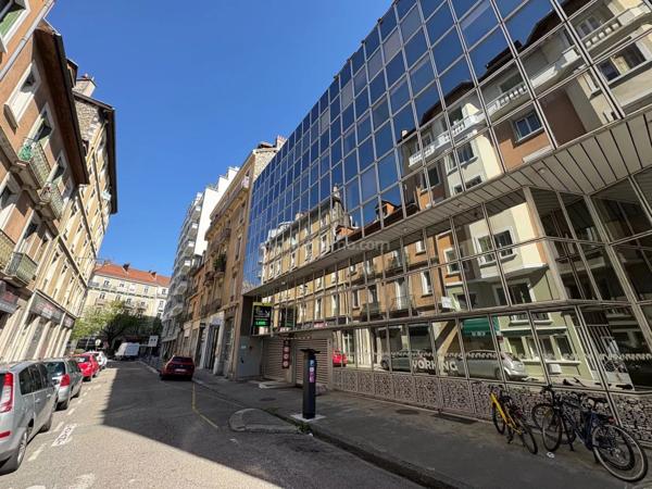 Vente Local commercial 2 pièces 45 m2 à Grenoble