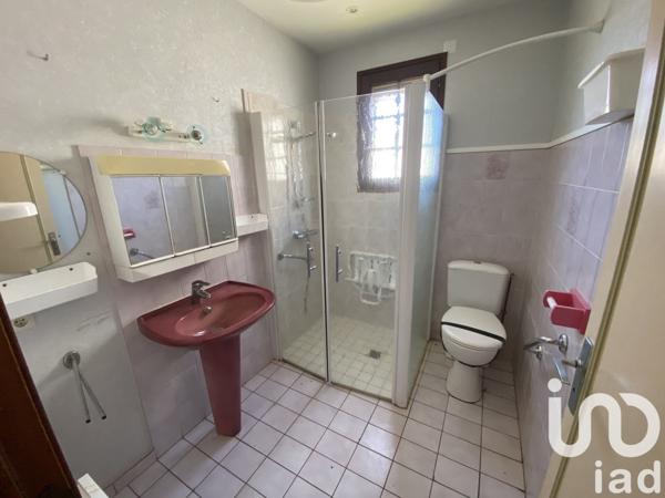 Pavillon 4 pièces de 95 m² à Jublains (53160)