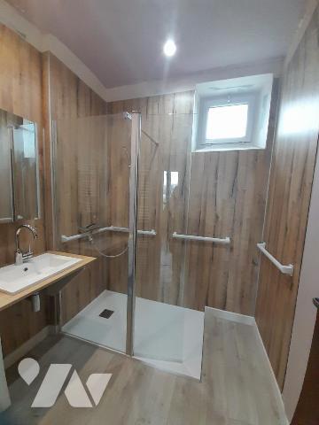 Maison de bourg avec dépendance