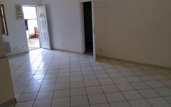Appartement à louer    2 pièces •  Méry-sur-Marne