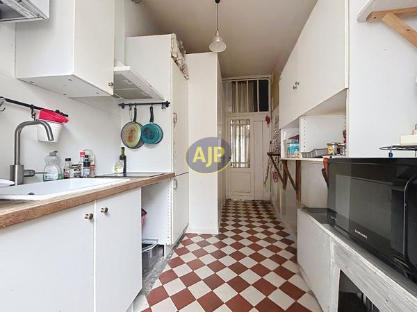 Vente appartement Bordeaux : 218 000 € - AJP Immobilier Bordeaux Nansouty