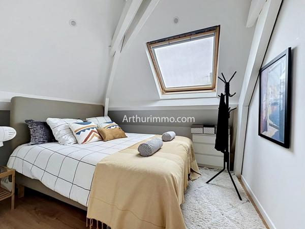 Vente                                                      Maison
                        
                     8 pièces                      226 m2                     à Yerres