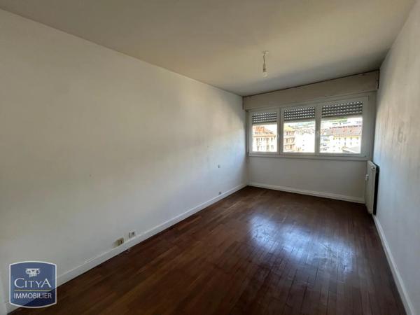 Appartement à louer 3 pièces 65.82m² Chambéry (73000)