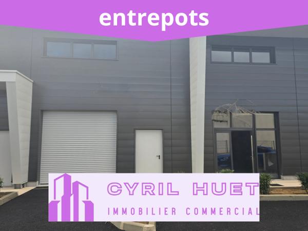 GRIMAUD - Entrepôt / local industriel 250 m²