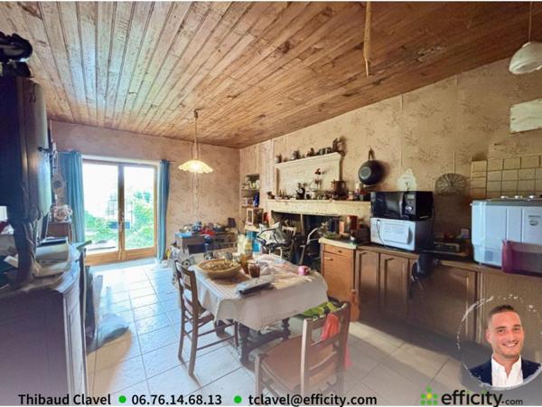 Immeuble 5 pièces - 211 m²