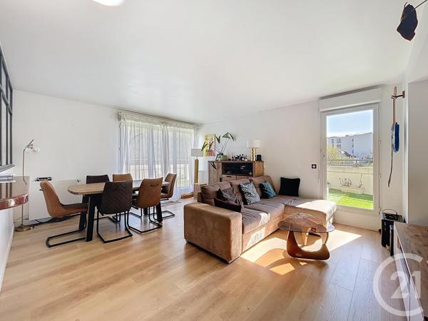 Appartement F4 à vendre  4 pièces - 74,61 m2 FRESNES - 94