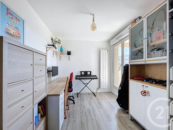 Appartement F4 à vendre  4 pièces - 74,61 m2 FRESNES - 94