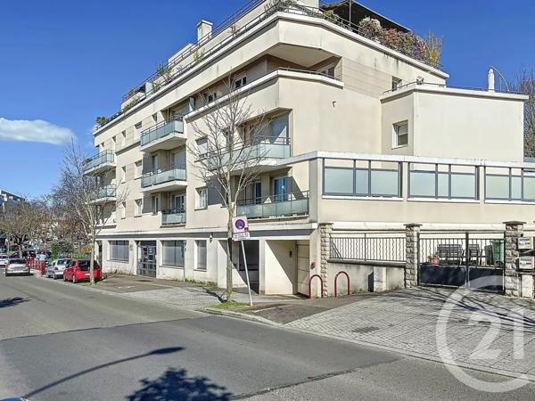 Appartement F4 à vendre  4 pièces - 74,61 m2 FRESNES - 94