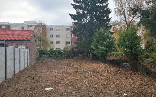 Terrain à vendre    Valenciennes