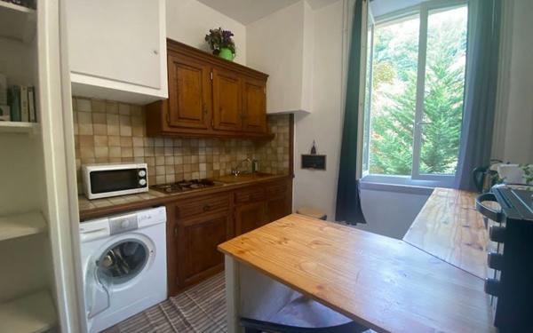 Appartement à vendre    2 pièces •  Vals-les-Bains