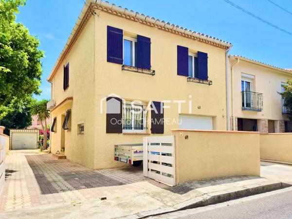 Maison 3 faces 130m2 - 5 chambres avec jardin, garage et panneaux solaires.