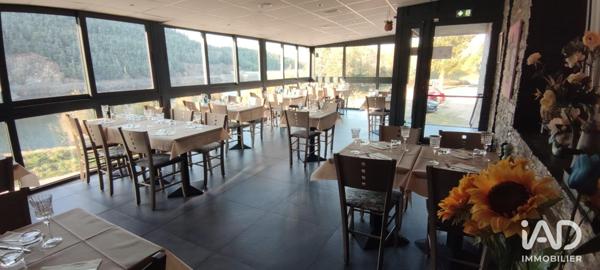 Restaurant à vendre 350 m² Doizieux