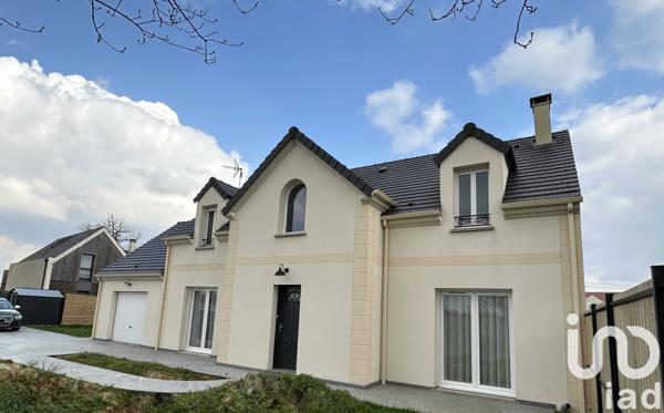 Maison à vendre 6 pièces 125 m² Évry-Grégy-sur-Yerre