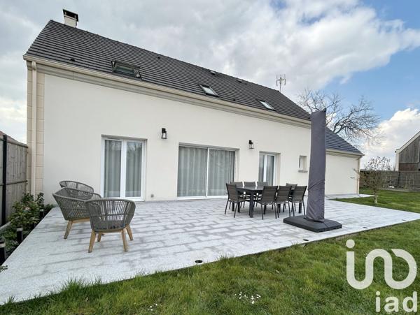 Maison à vendre 6 pièces 125 m² Évry-Grégy-sur-Yerre