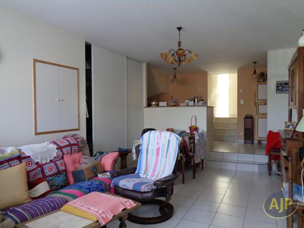 Vente immeuble Plumelec : 202 540 € - AJP Immobilier Plumelec