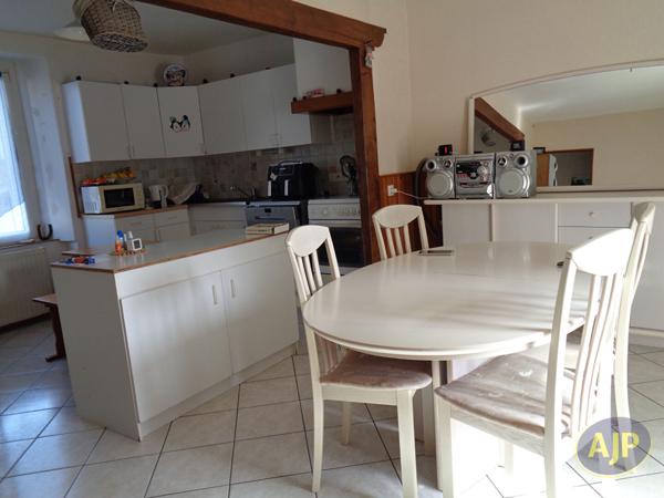 Vente immeuble Plumelec : 202 540 € - AJP Immobilier Plumelec